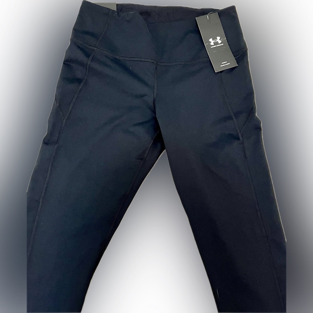 BNWT Under Armour Black Women's High-Waisted Leggings